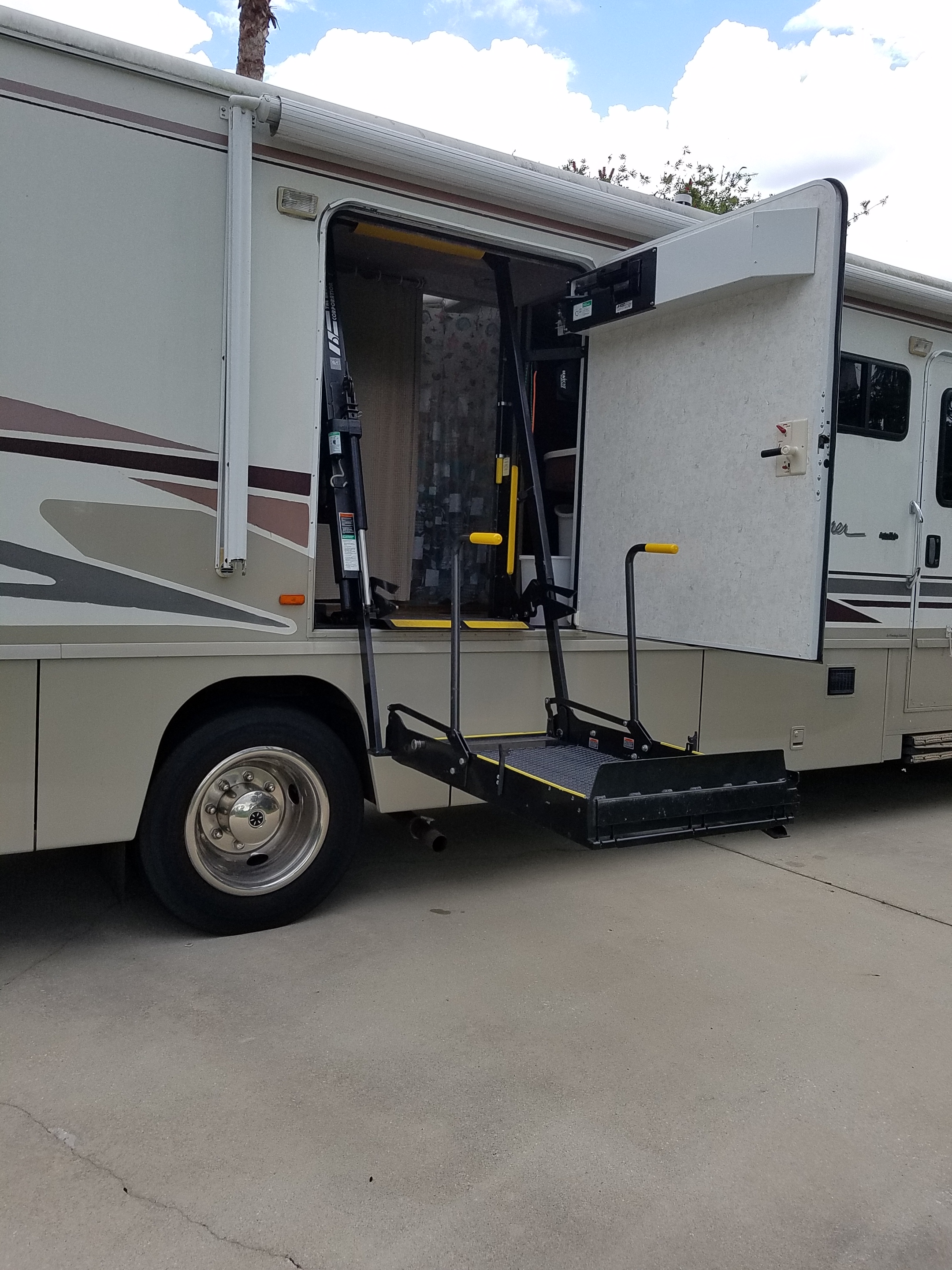 Special Needs RVs Page 4 RV Property